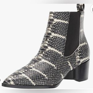 NINE WEST Honor Chelsea Boots White Multi Leather